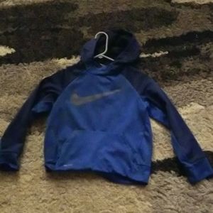 Nike drifit youth Sweatshirt Hoodie Size M